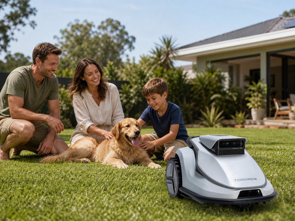A Must-Read for Pet-Owning Families in Australia: Safe and Pet-Friendly Lawnmowers